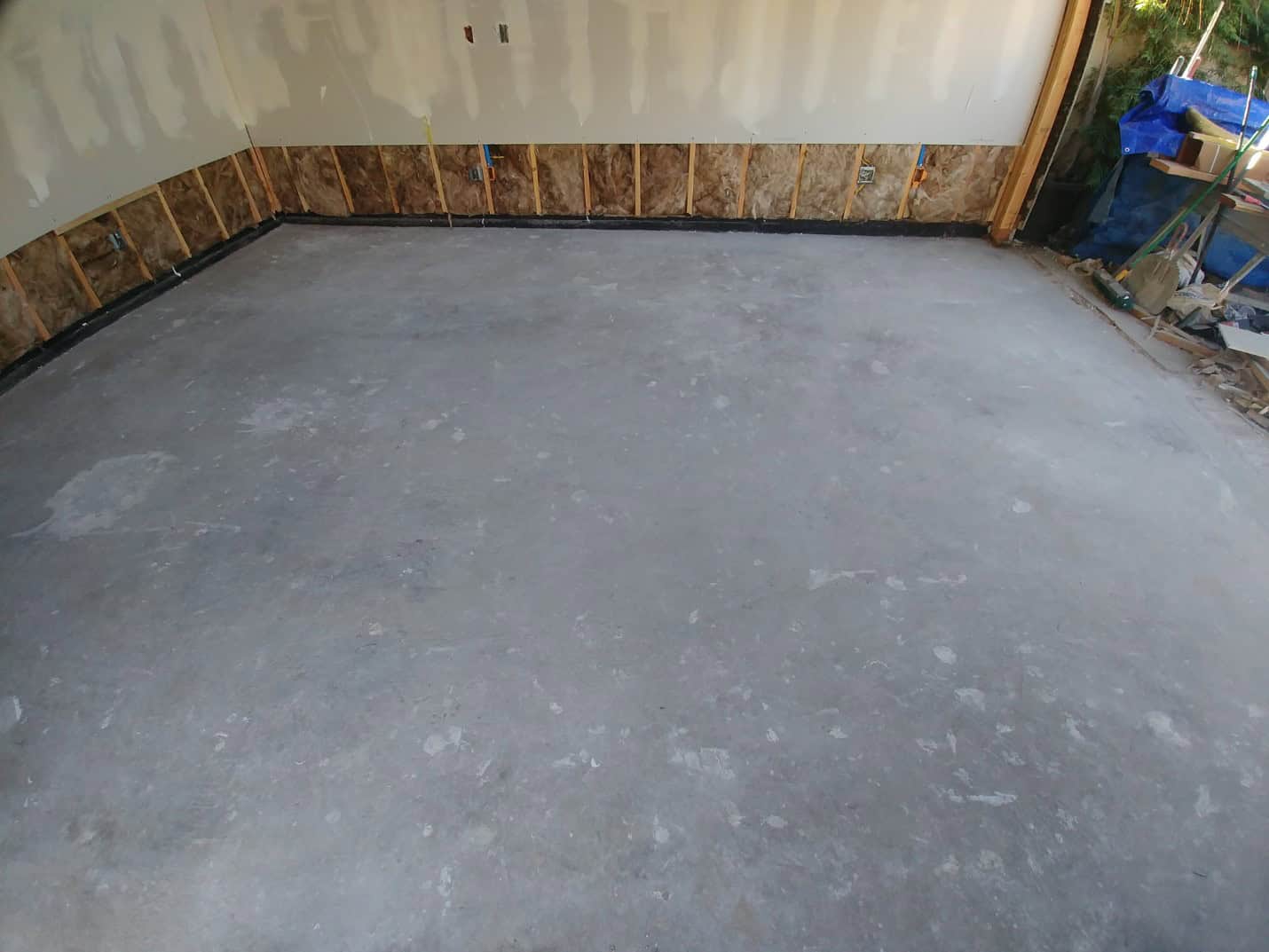 Polished concrete garage floor, Los Angeles (2 of 6)