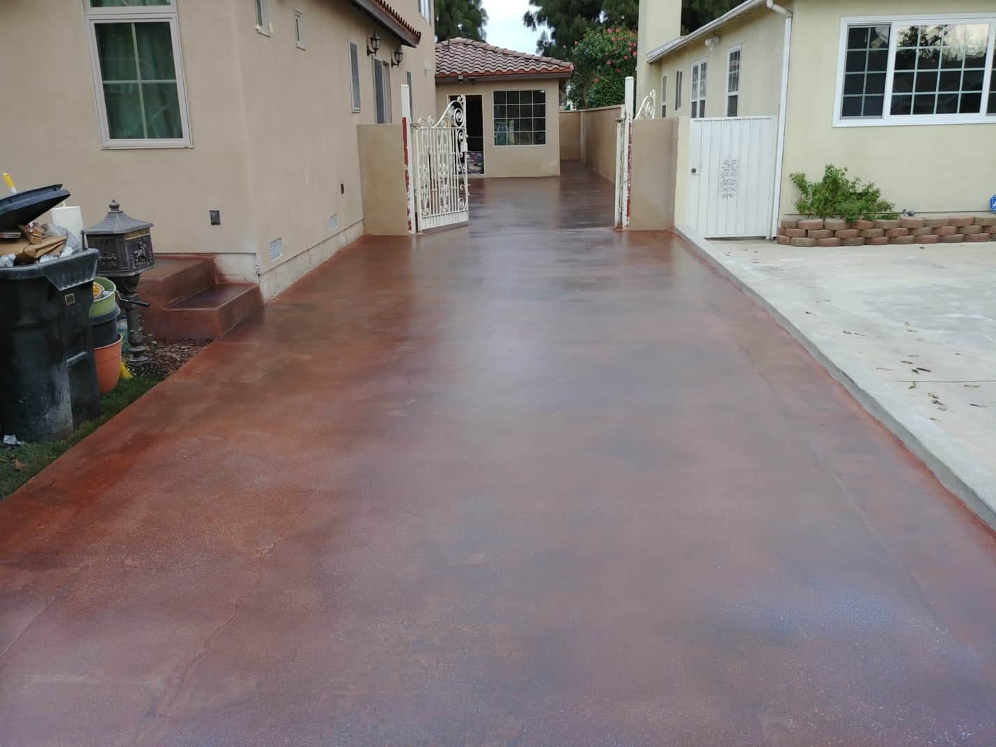 Color stained concrete driveway, Culver City (3 of 4)