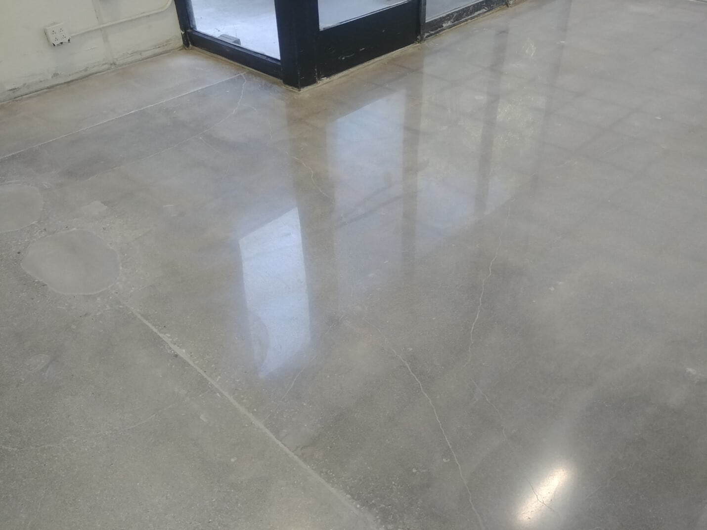 Polished concrete office floor, Van Nuys (6 of 6)
