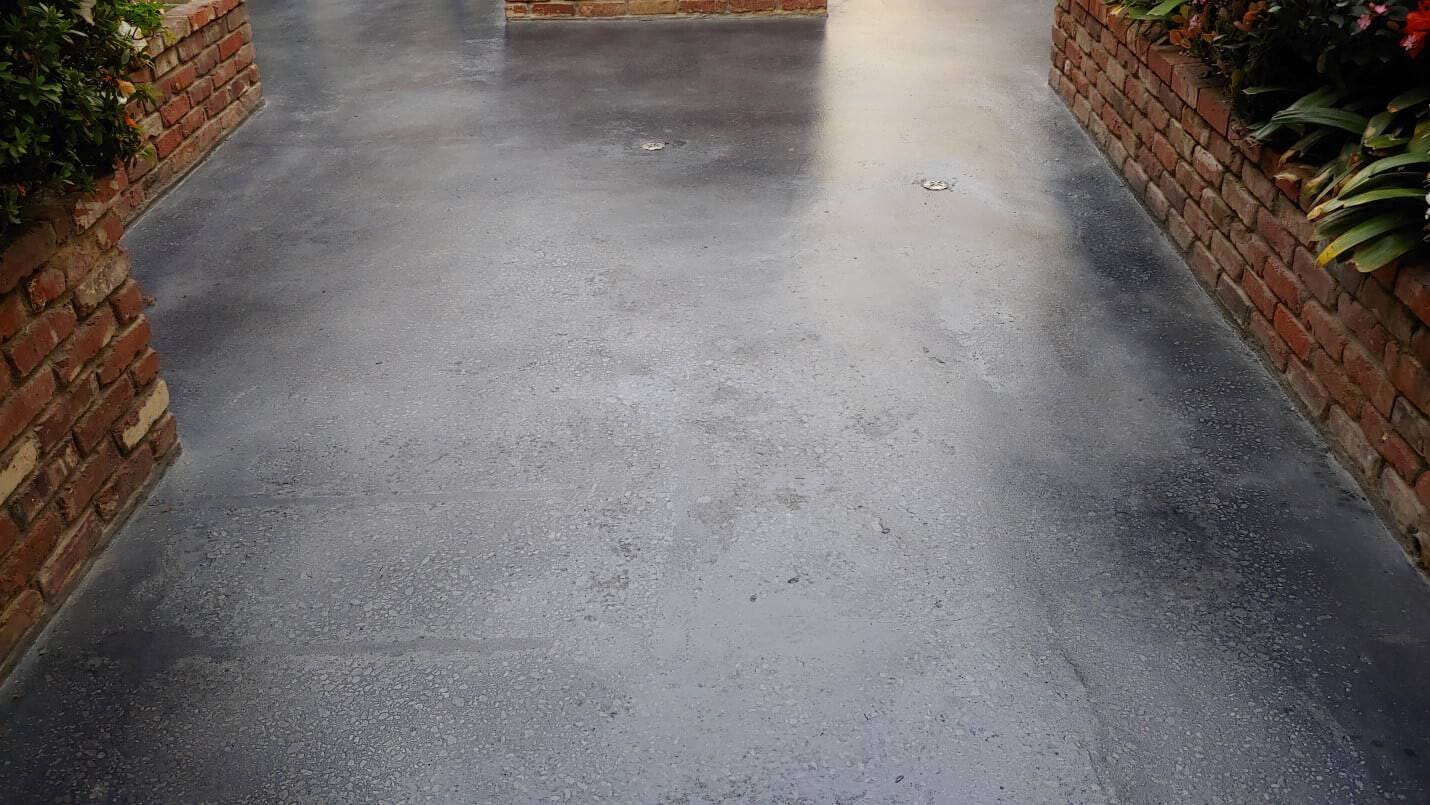 Color stained concrete courtyard, West Los Angeles (5 of 6)
