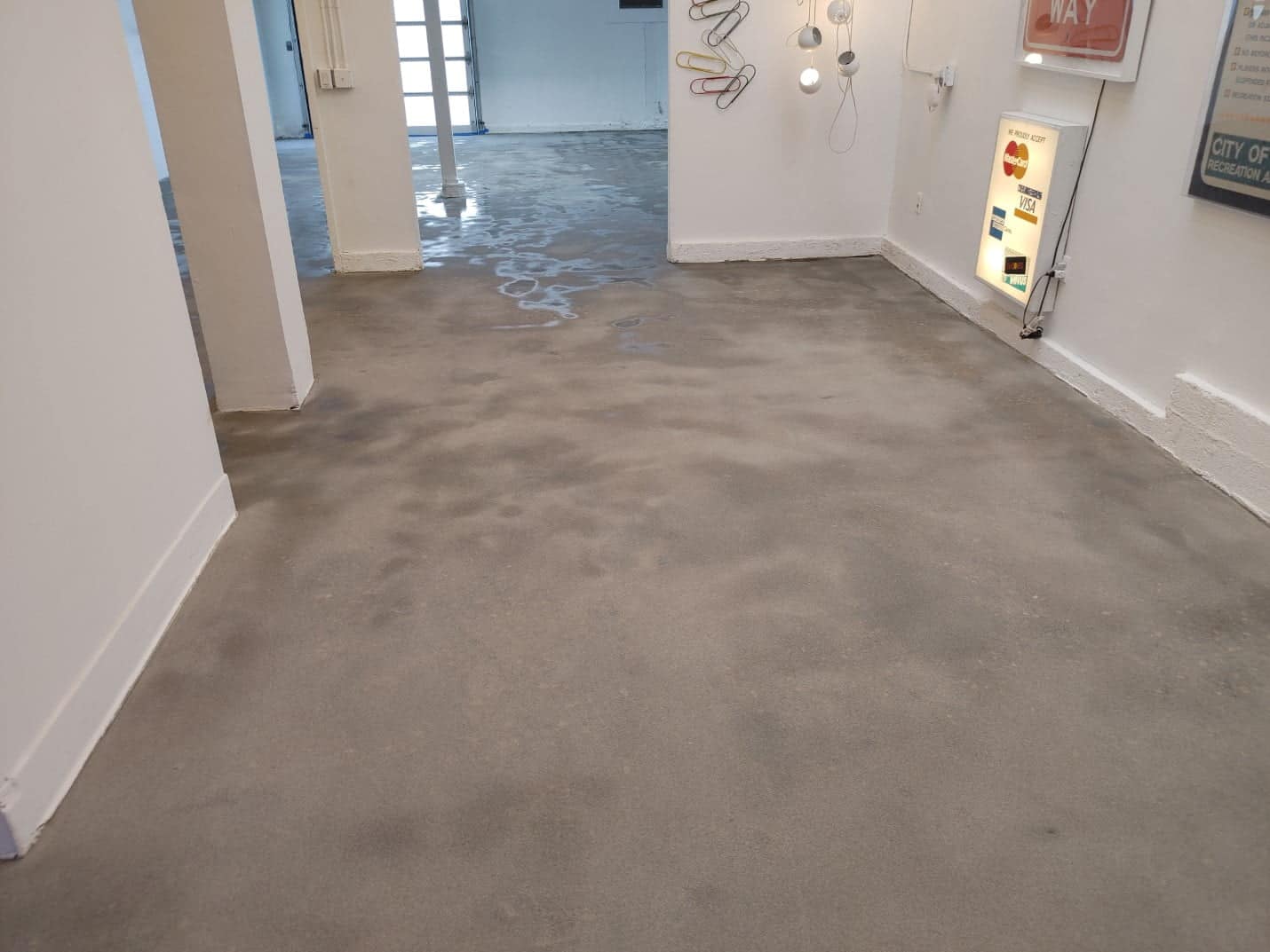 Epoxy coated retail floor, antique furniture store, Los Angeles (7 of 16)