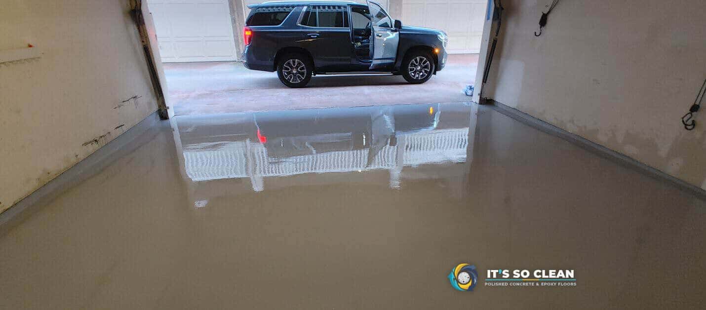 Flake epoxy garage floor in Redondo Beach