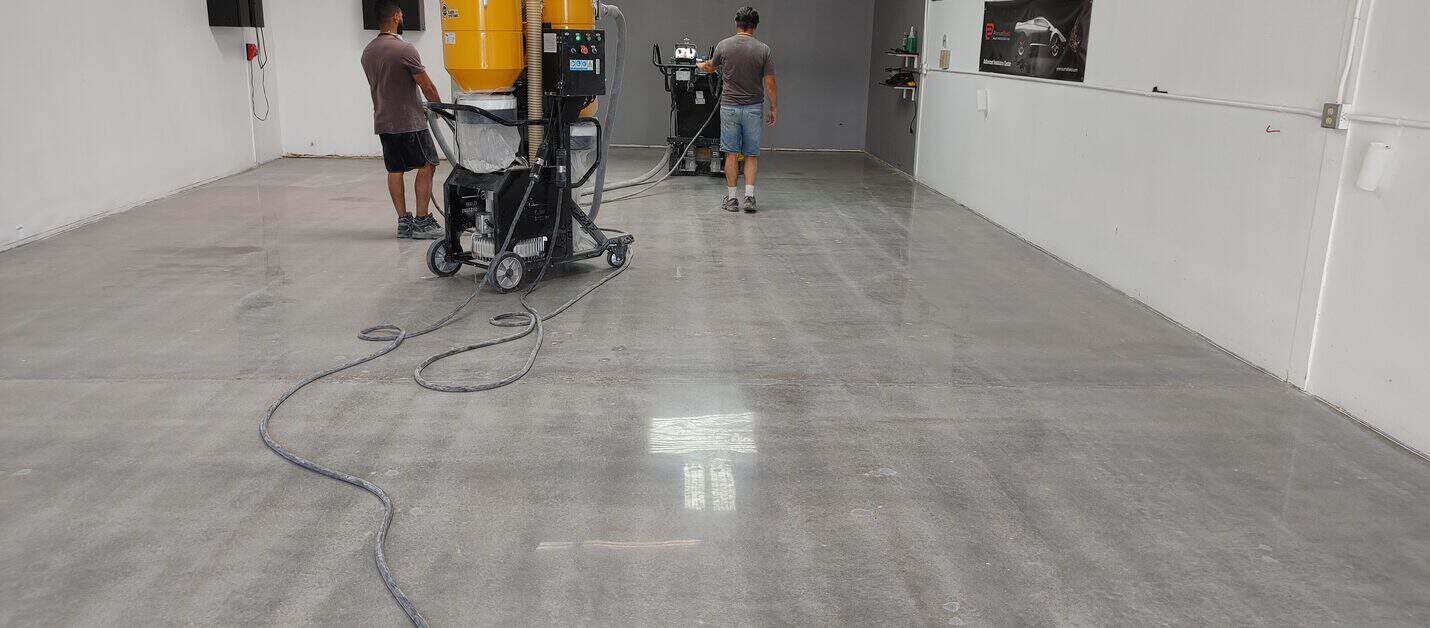Polished concrete auto shop floor, Long Beach (5 of 10)