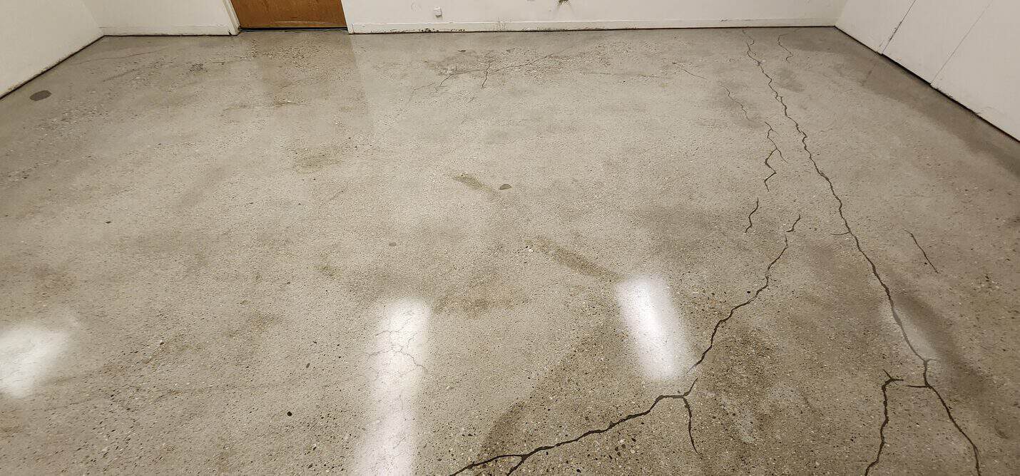 Polished concrete office floor, Long Beach Convention Center (3 of 8)