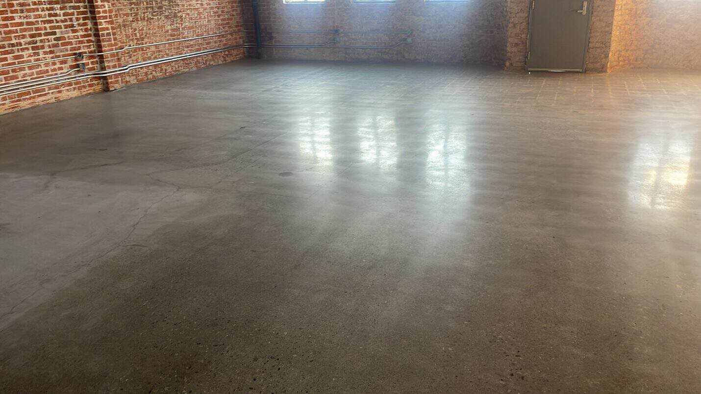 Polished concrete office floor in a Culver City brick building (7 of 10)
