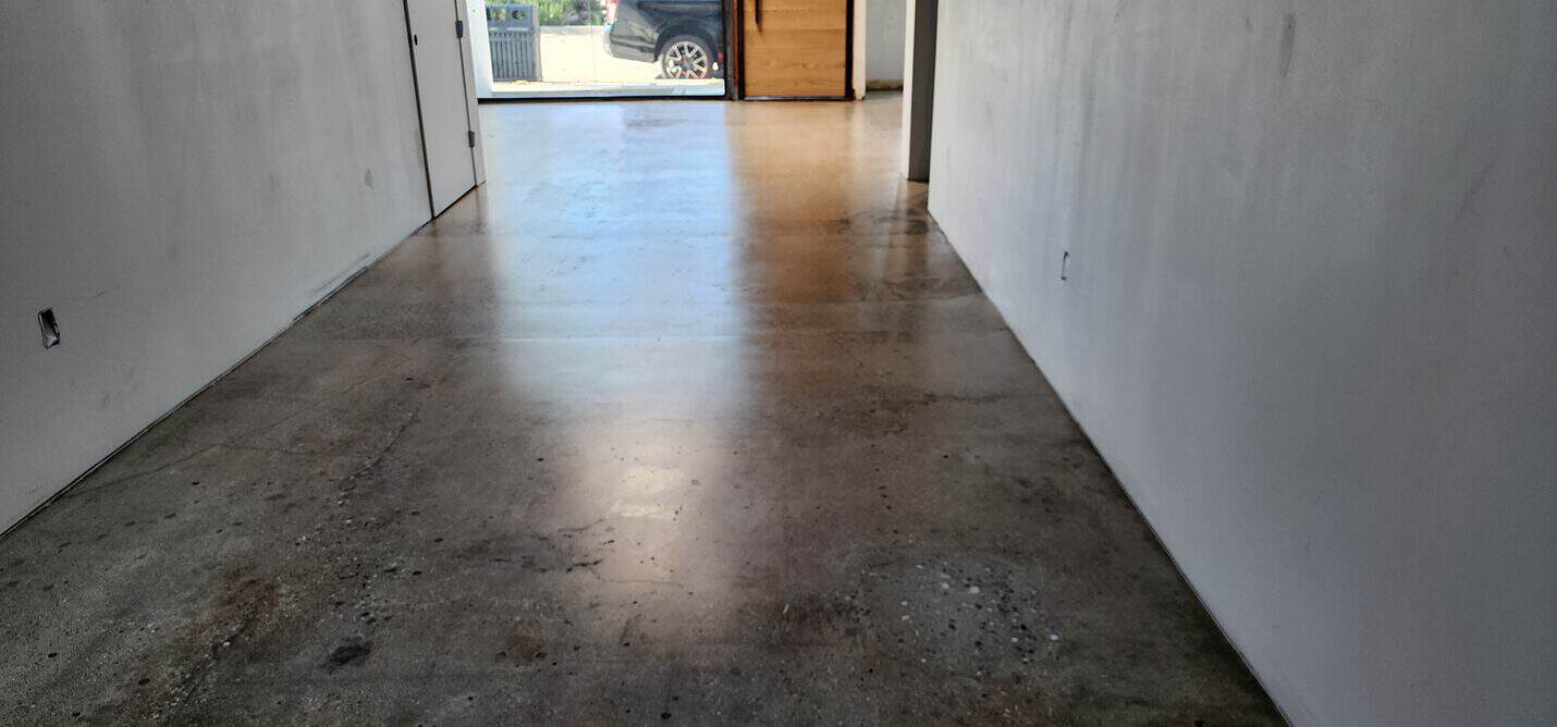 Polished concrete office floor in a Los Angeles brick building (5 of 6)
