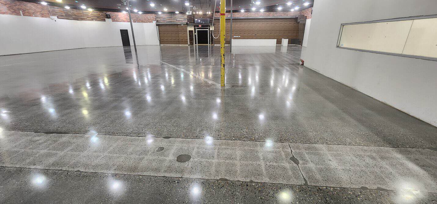 Exposed aggregate polished concrete retail floor, Ladera Ranch (4 of 10)
