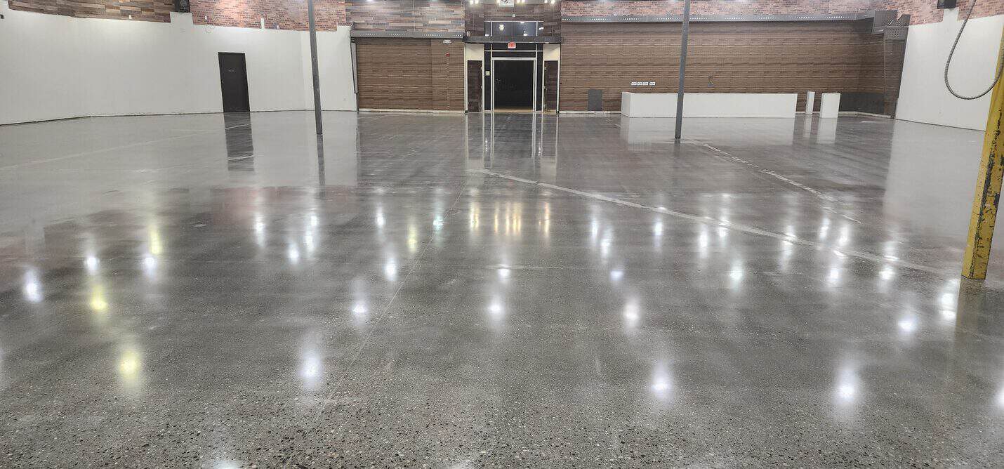 Exposed aggregate polished concrete retail floor, Ladera Ranch (5 of 10)