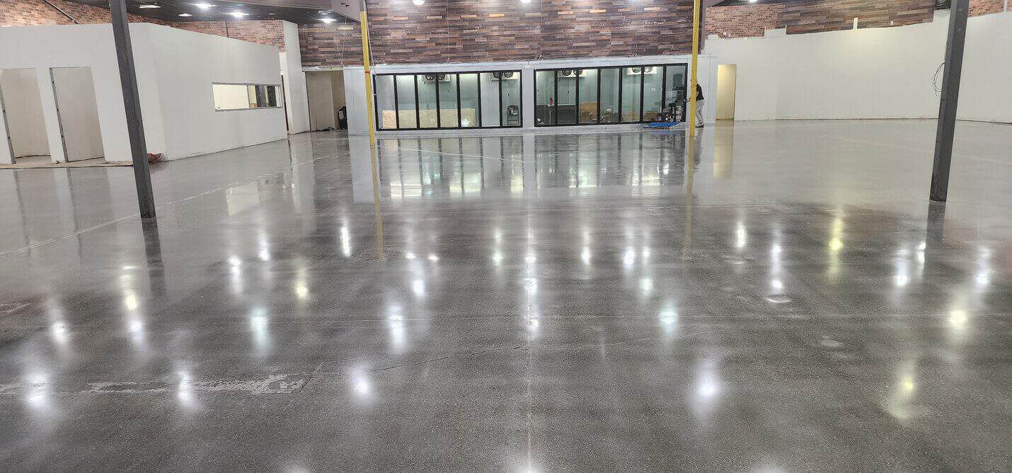Exposed aggregate polished concrete retail floor, Ladera Ranch (10 of 10)