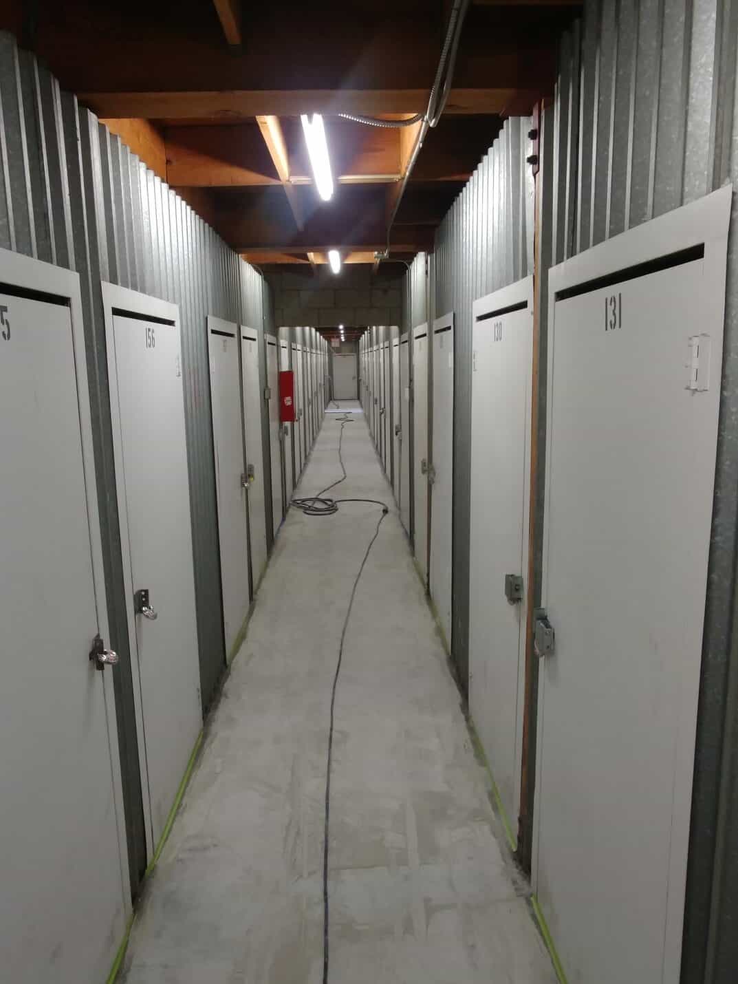 Extraction hose running the length of a unit corridor, Public Storage San Francisco (2 of 6)