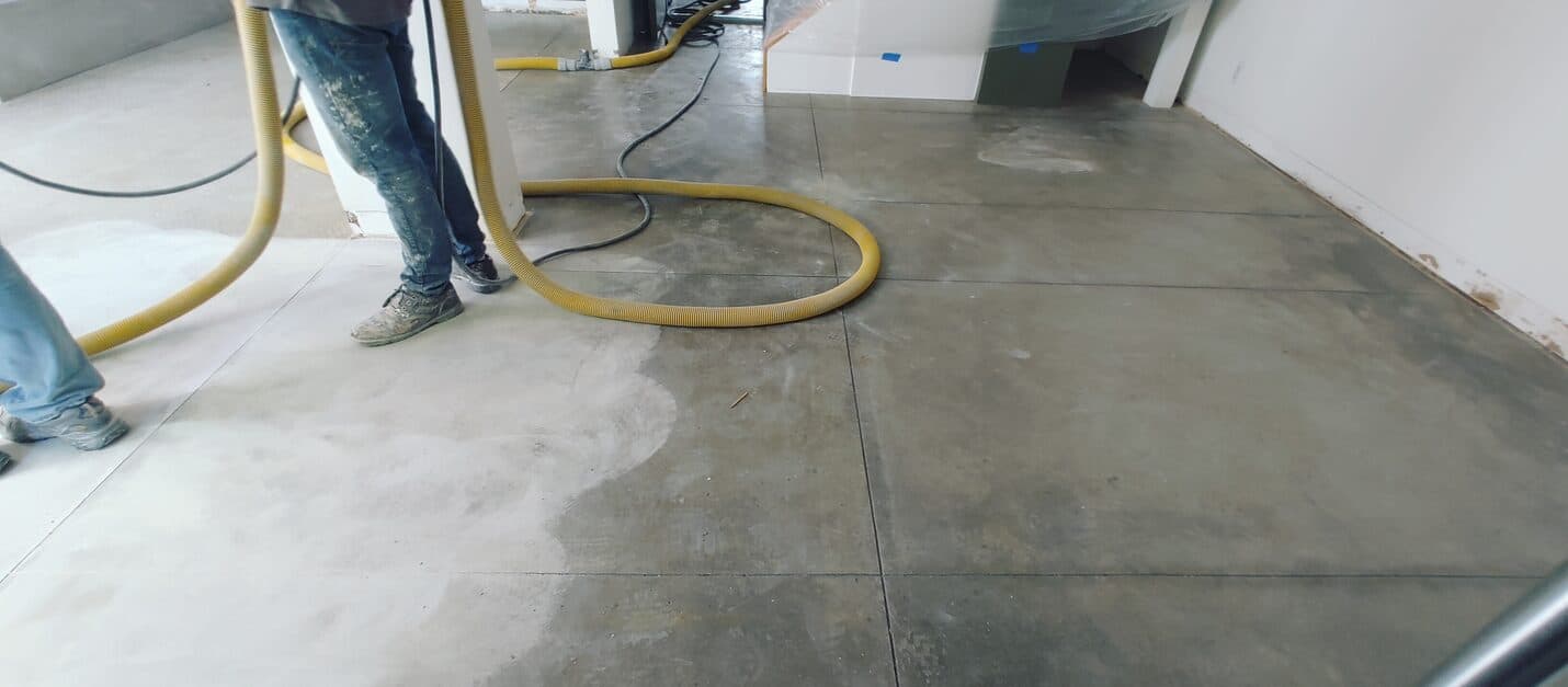 Polished concrete floor in a Manhattan Beach residence (2 of 6)