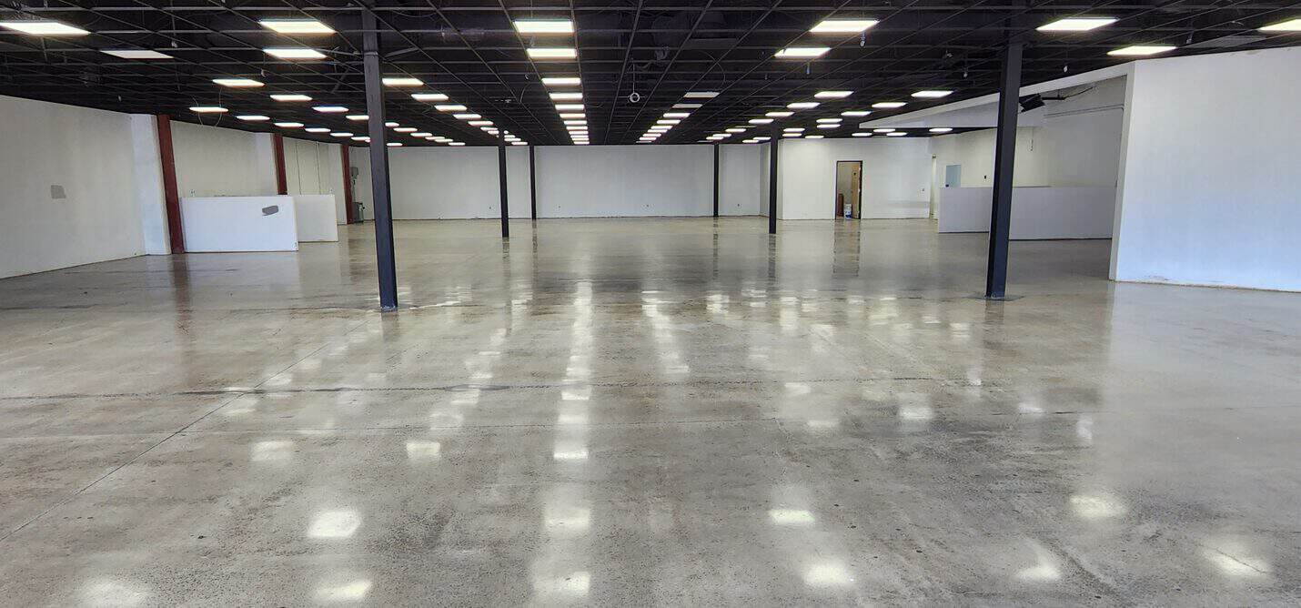 Concrete restoration and polishing, Teak Warehouse San Diego (9 of 10)