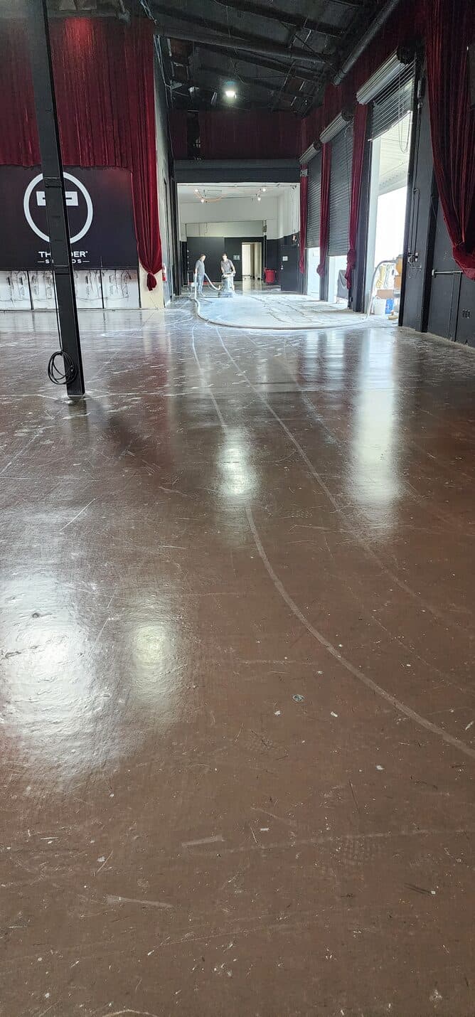 Coating partly removed showing grey slab beneath, Thunder Studios Long Beach (4 of 9)
