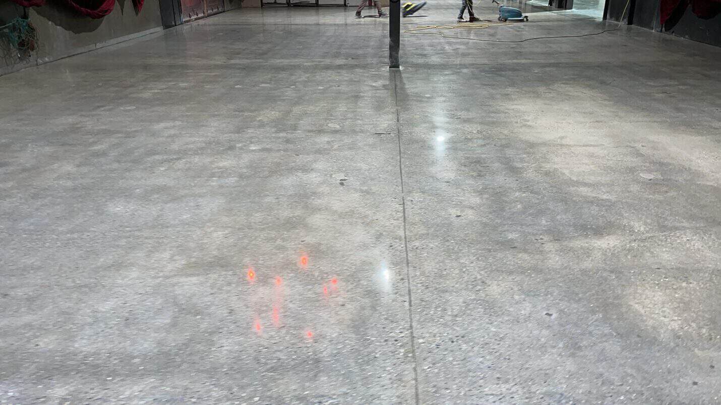 Polished concrete stage arena floor, Thunder Studios Long Beach (7 of 8)